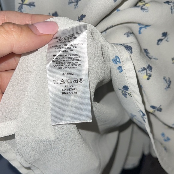 LOFT Light Blue/Gray Chiffon Tank Top - Picture 11 of 12